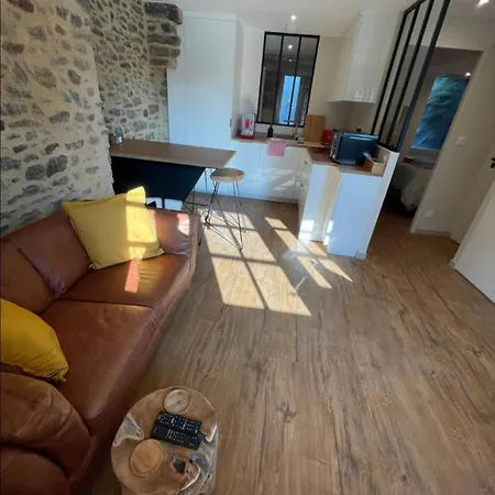 Appartement Skylar Dinan Exterior foto